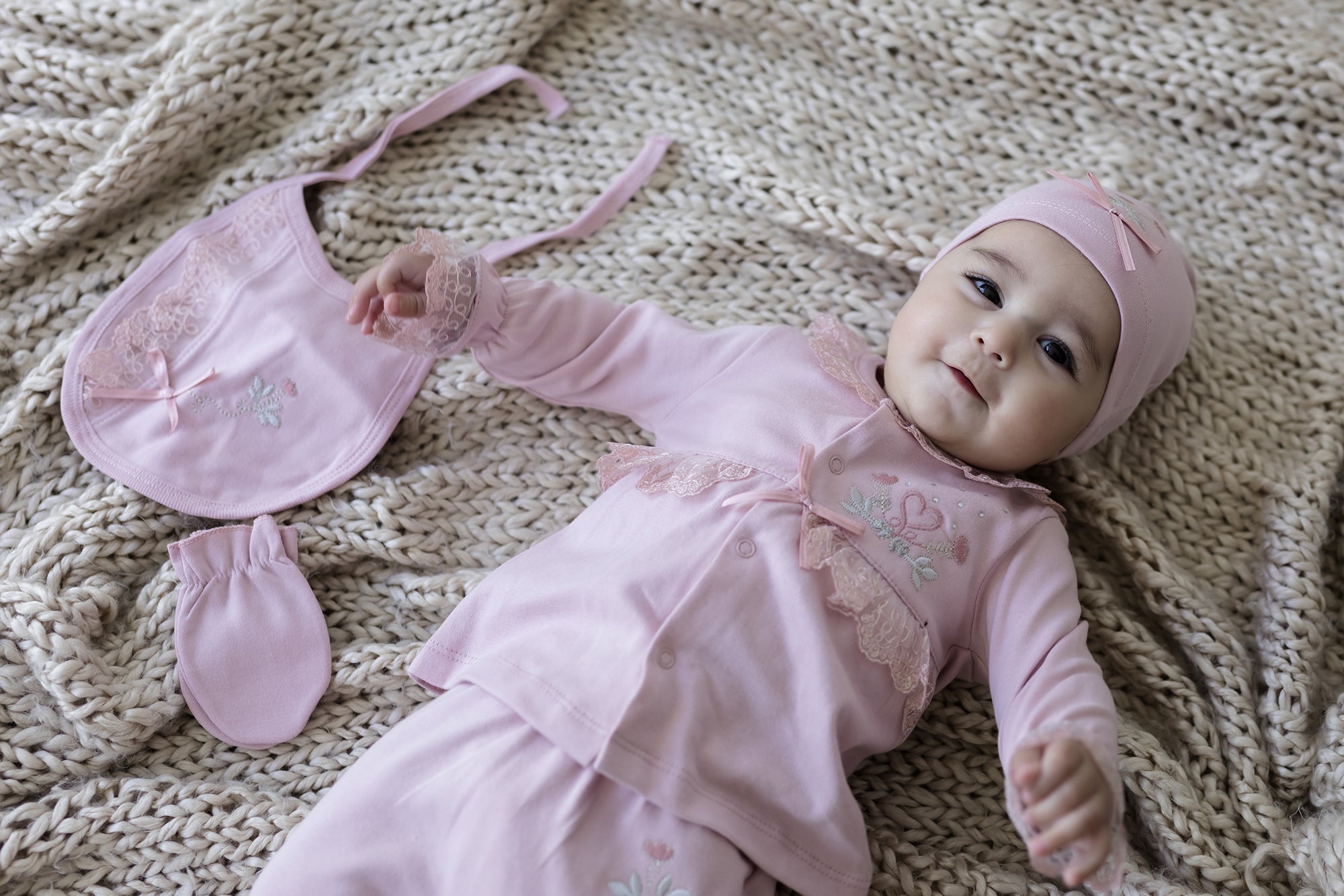 Delicate Lace Floral set