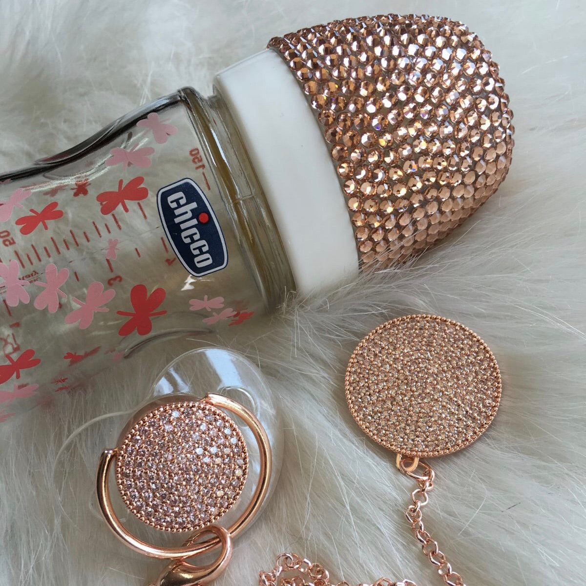 Rose gold hot sale baby bottle